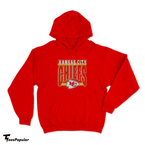 Taylor Swift Wearing Kansas City Chiefs Hoodie